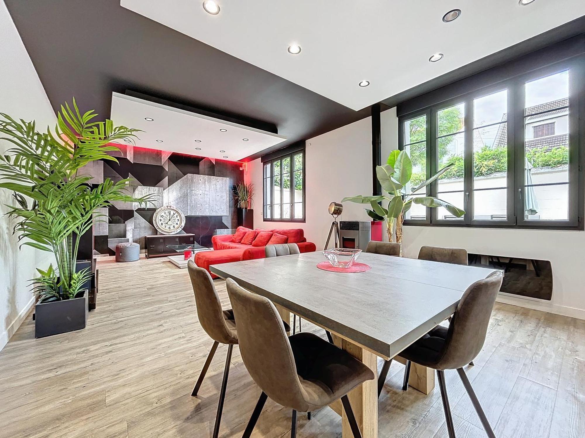 Loft Terrasse Avec Spa Proche Centre Historique Montluçon Εξωτερικό φωτογραφία