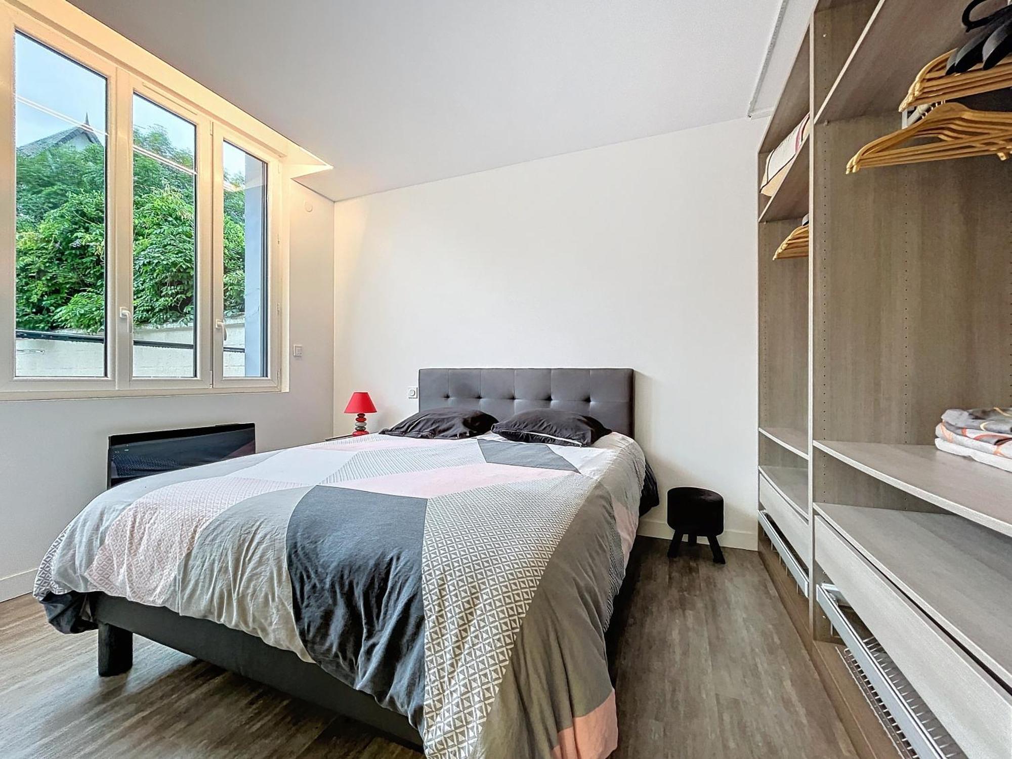 Loft Terrasse Avec Spa Proche Centre Historique Montluçon Εξωτερικό φωτογραφία