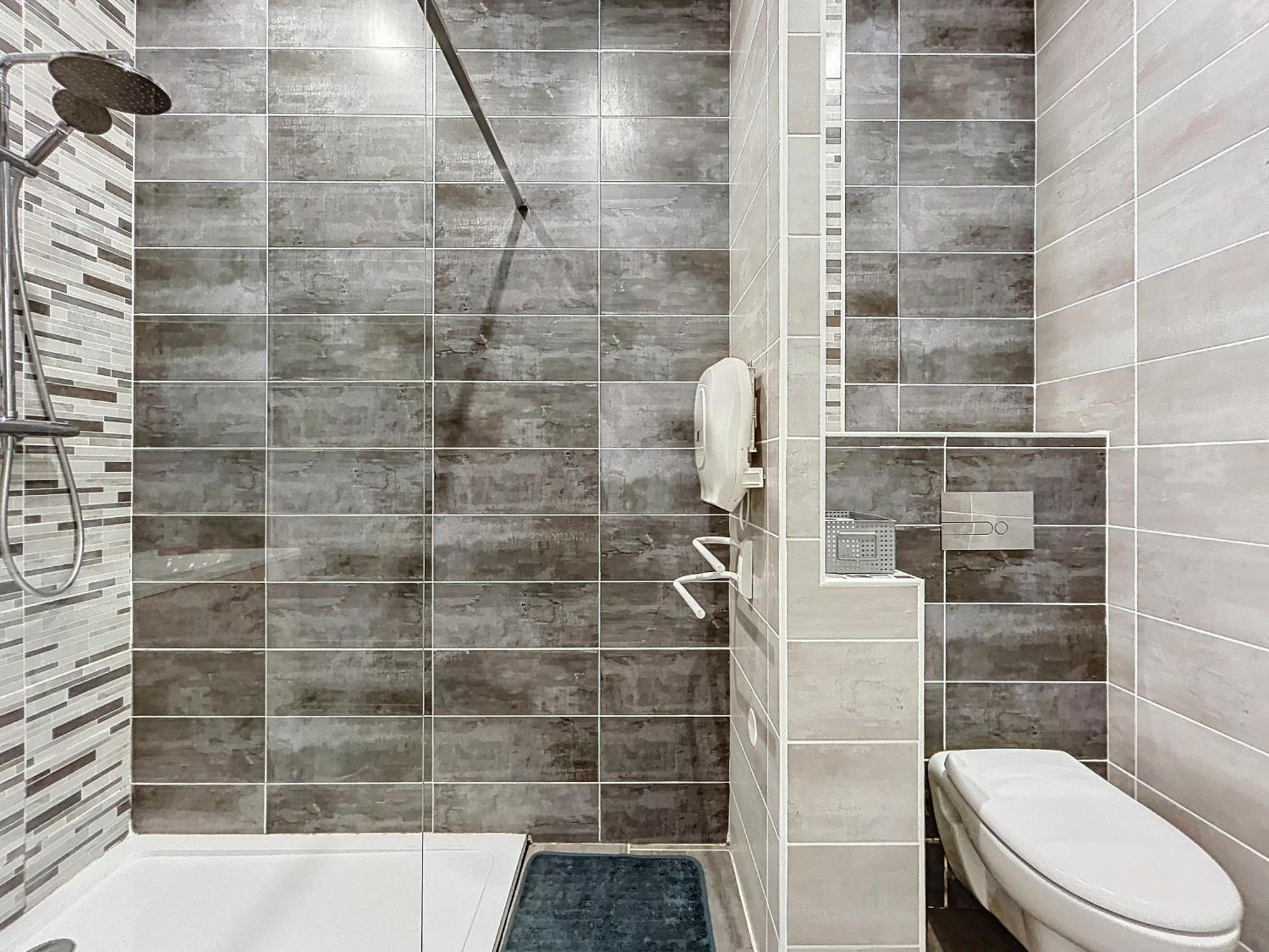 Loft Terrasse Avec Spa Proche Centre Historique Montluçon Εξωτερικό φωτογραφία